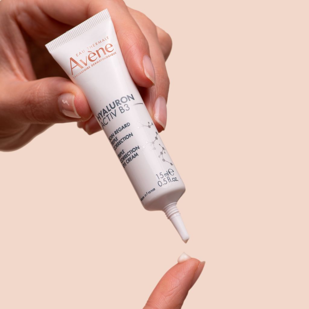 Avene Hyaluron Active B3 Крем-лифтинг для кожи вокруг глаз, крем, Тройное действие мульти-эффект, 15 мл, 1 шт.